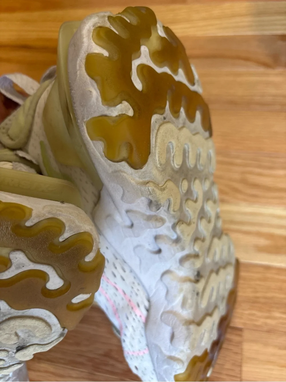 Nike React Vision Sneakers Cream Ivory Pastel‎ Running Shoes Women’s Size 8